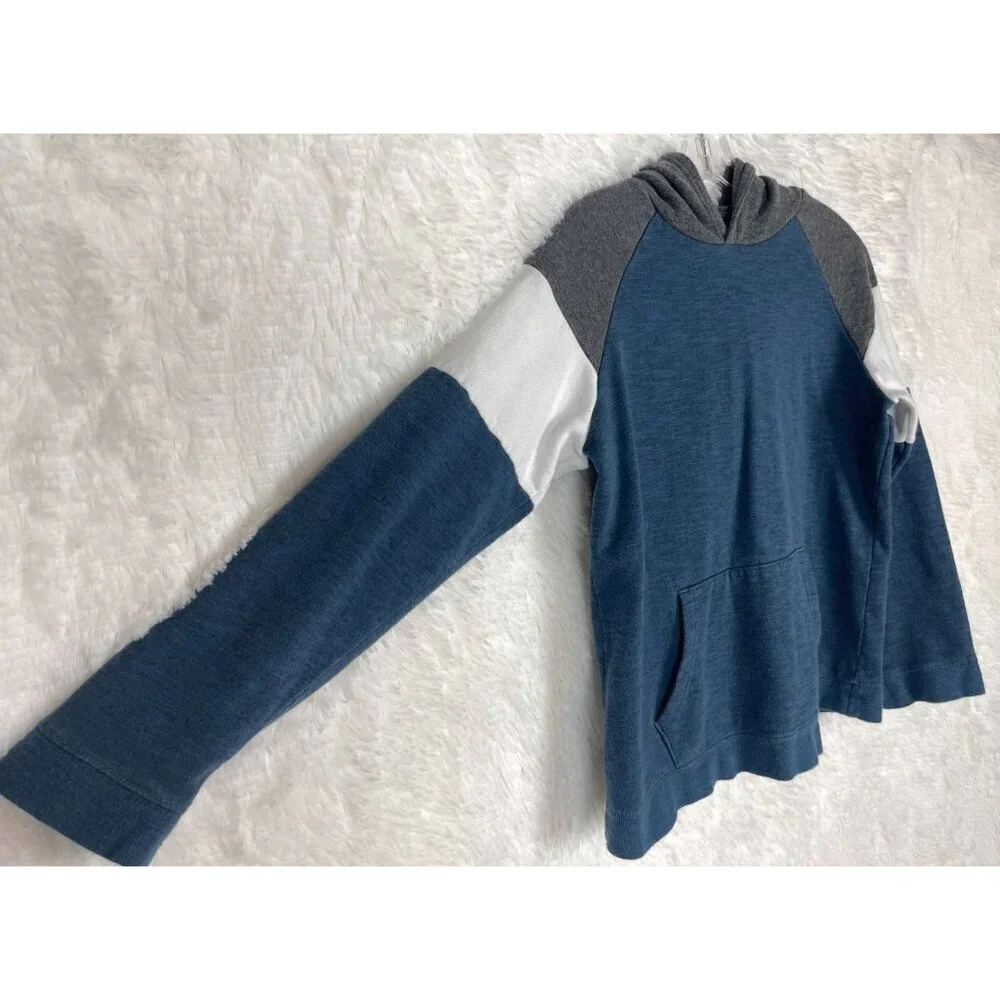 Boys Size 12/14 Pull Over Hoodie Blue Gray White
